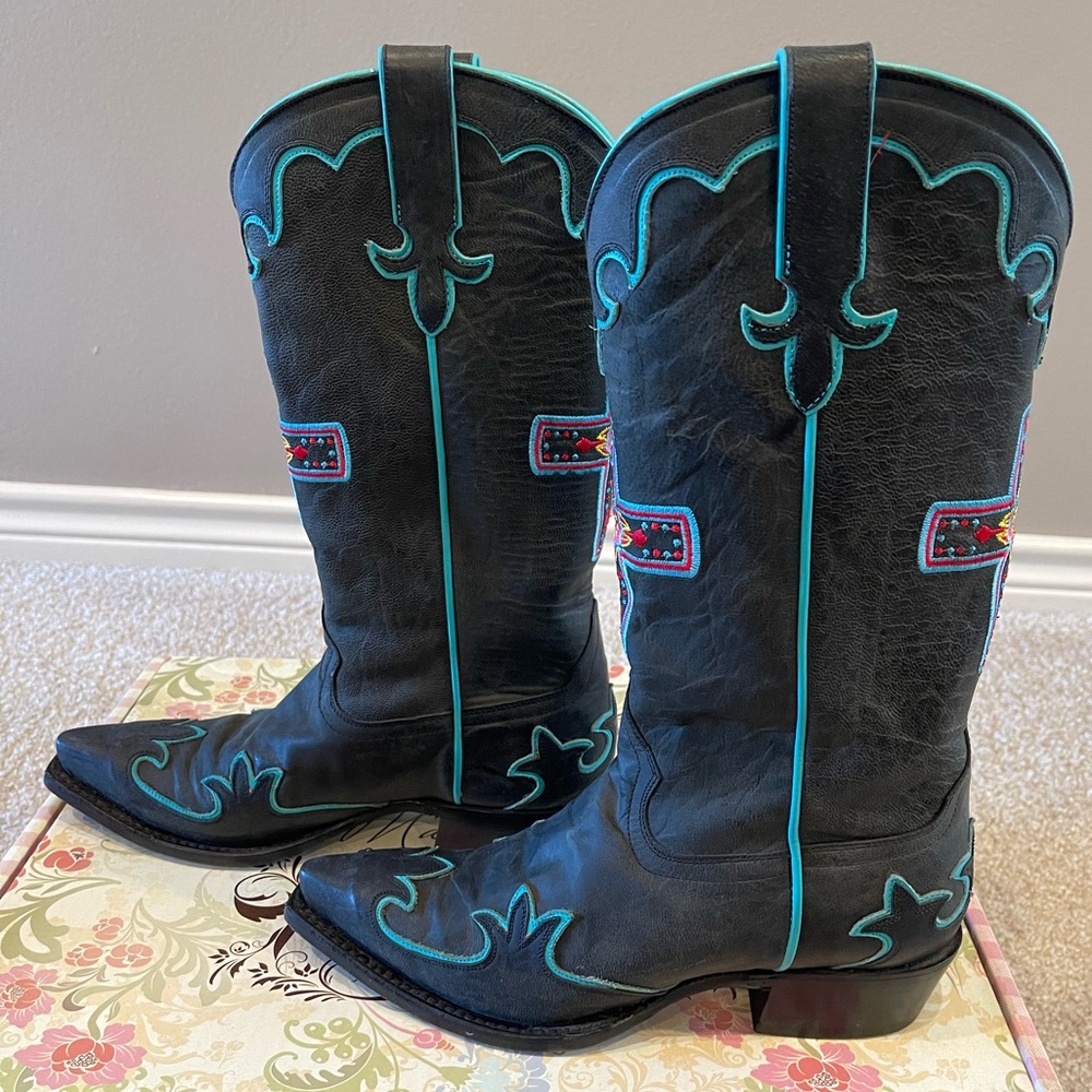 Macie Bean Black and Turquoise Heeled Boots, Size 7M - Picture 3 of 15
